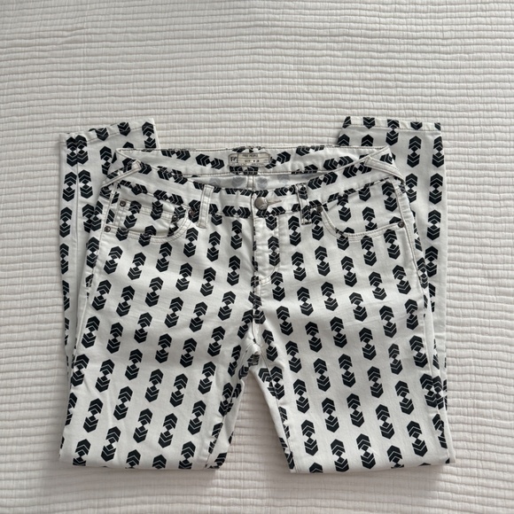Free People Arrowhead Skinny Jeans in Black and White (Size 28) - Picture 2 of 9